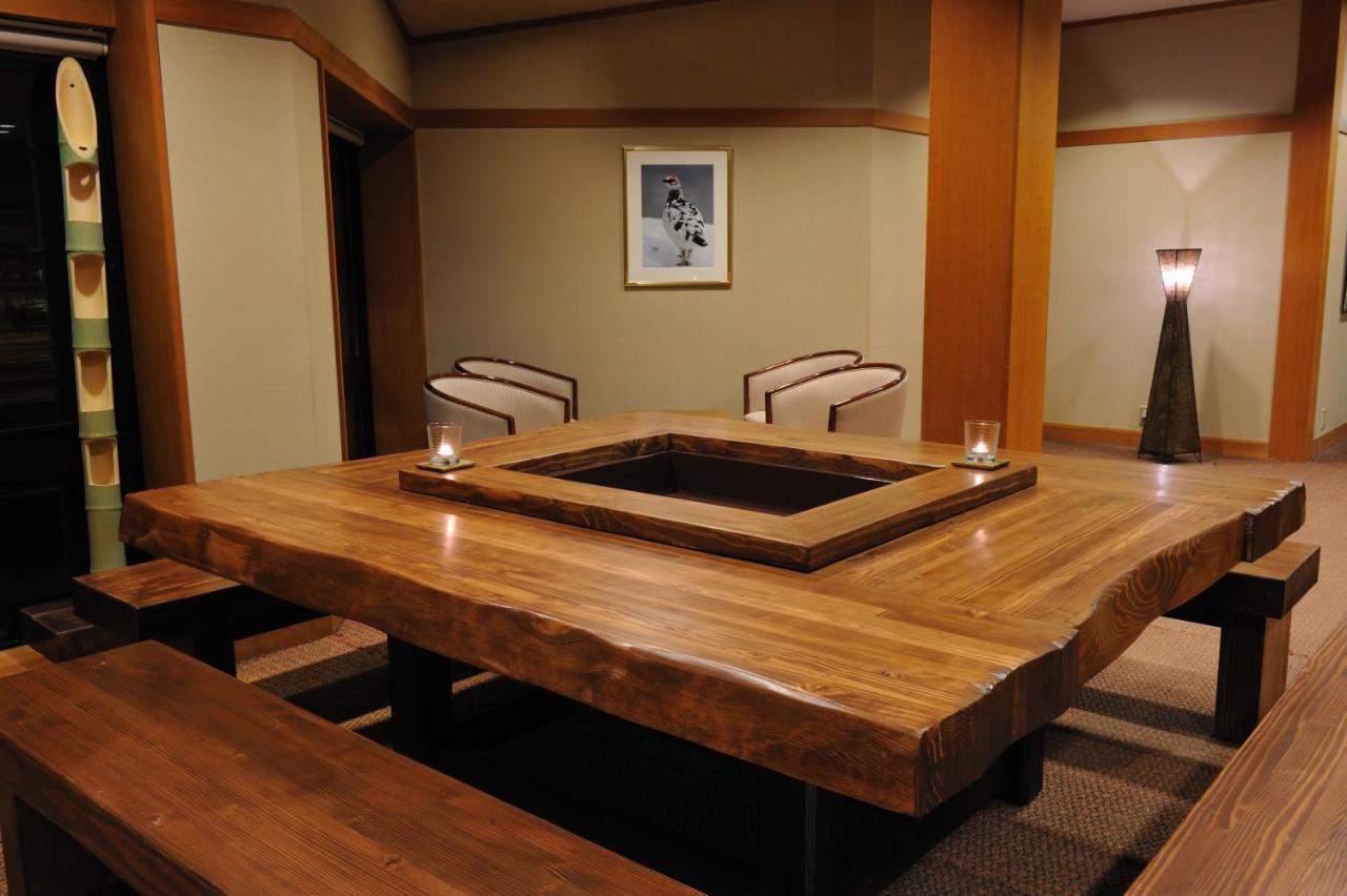 Hakuba Onsen Ryokan Shirouma-So Exterior photo